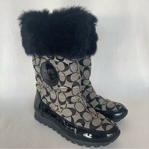 Coach Boots Women Sz 6.5 Black Signature Logo Print Joyous Fur Cuff Winter Snow